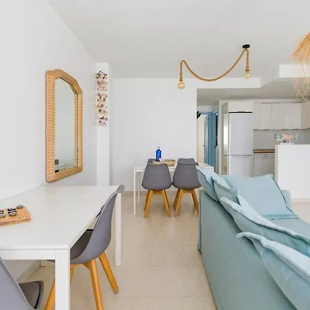 Viento House كوراليهو